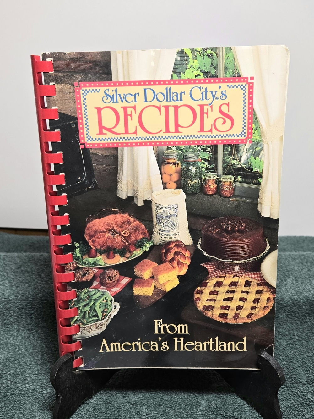 Vintage 1988 Silver Dollar City Recipes From America's Heartland Cookbook